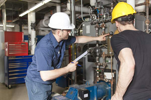 Dismantling and reassembly of automatic machines in industrial oil & piping plants (hydraulic industry)