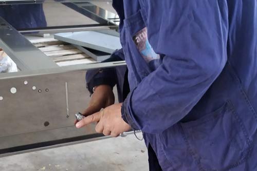 Mechanical assembly of automatic machine