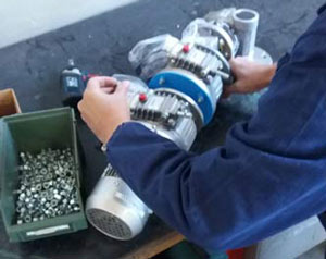 Pre-assembly of industrial machinery