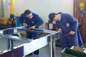 Maintenance and assembly of industrial plants and automatic machinery Maintenance and assembly of automatic machines and industrial plants