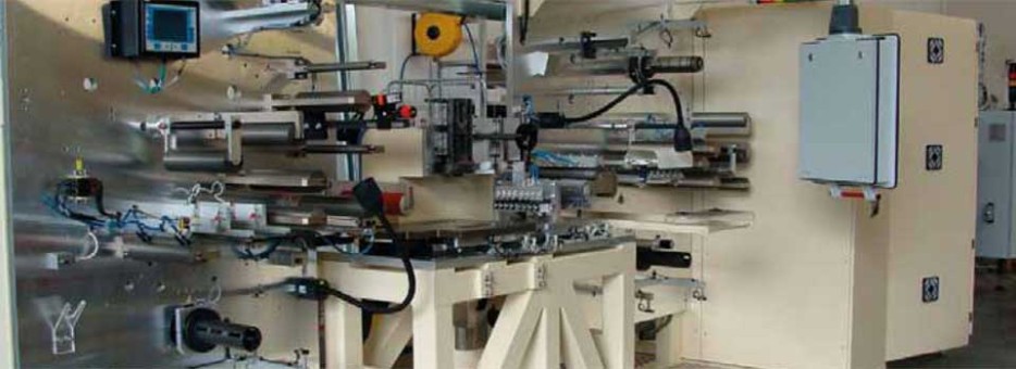 Service of supplying labor such as assembler, maintenance, electrician, welder, turner